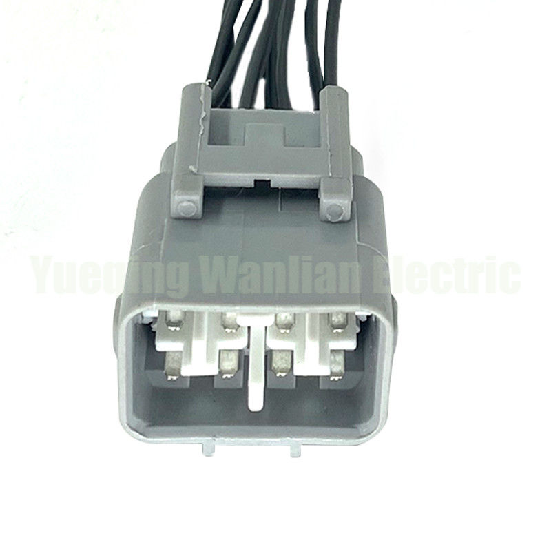 7282-7080-40 8 Pin Headlight Connector , Automotive Plug Connectors Car Lamp Wire Socket