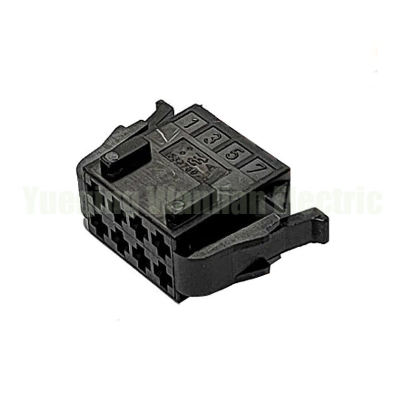 8 pin 1563769-1 for heating front seats Automotive Steering Wheel Heating Module Wiring Harness Composite Socket