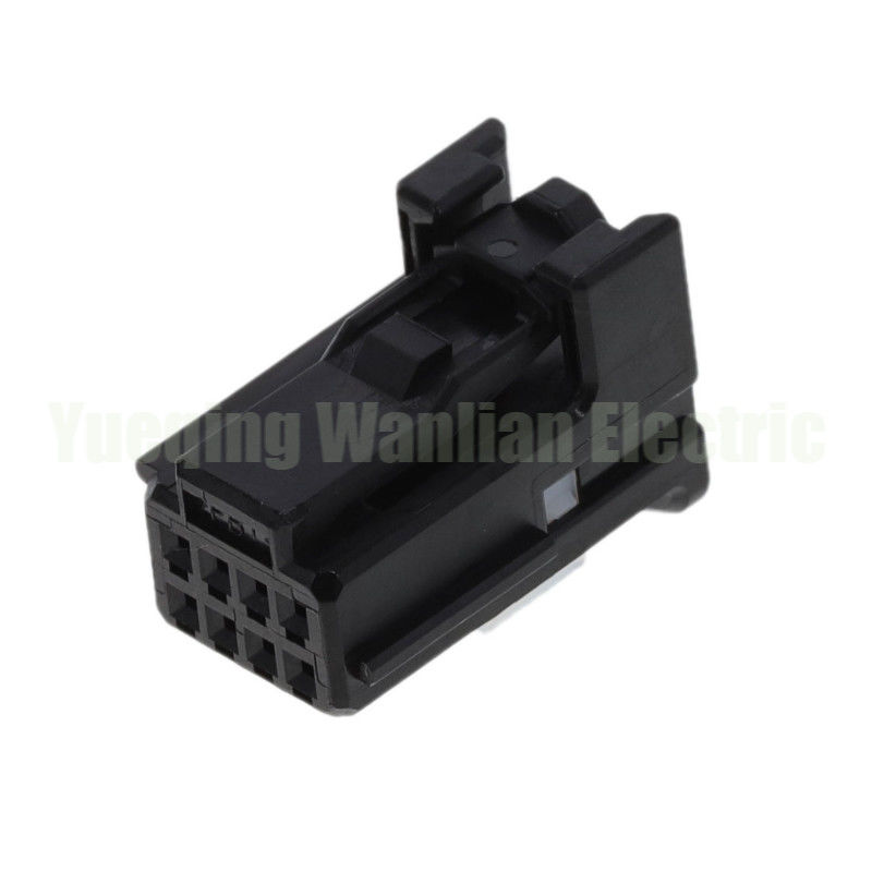 8 Pin 1379659-1 Automobile Female Connector Rectangular Connectors 0.6 Series