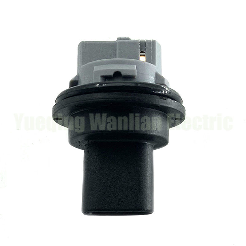WLDZ-001 Fender Side Marker Lamp Holder Light Bulb Base Adapter ODM OEM