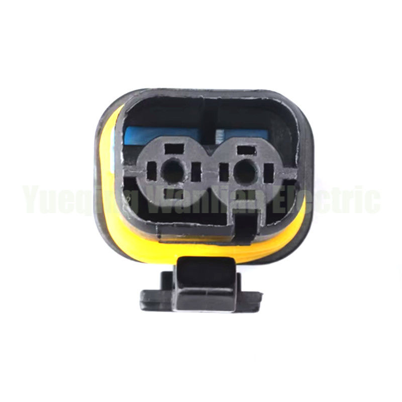 2 pin 18286000002 Automotive Relay Plug EFI Motor Socket Electrical Lear Car Connector Light Socket