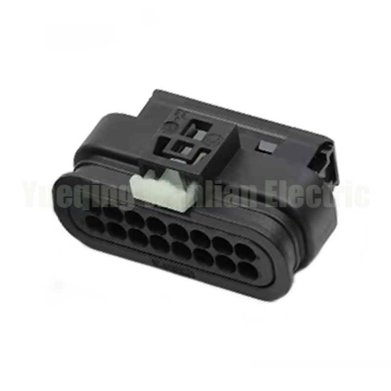 16 Pin 805-587-541 Car Reversing Radar Camera Plug Car ACC Electric Socket