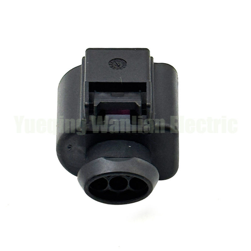 3 Pin 8K0973703 Compressor Air Conditioning Pressure Switch Intake Pressure Sensor Connector