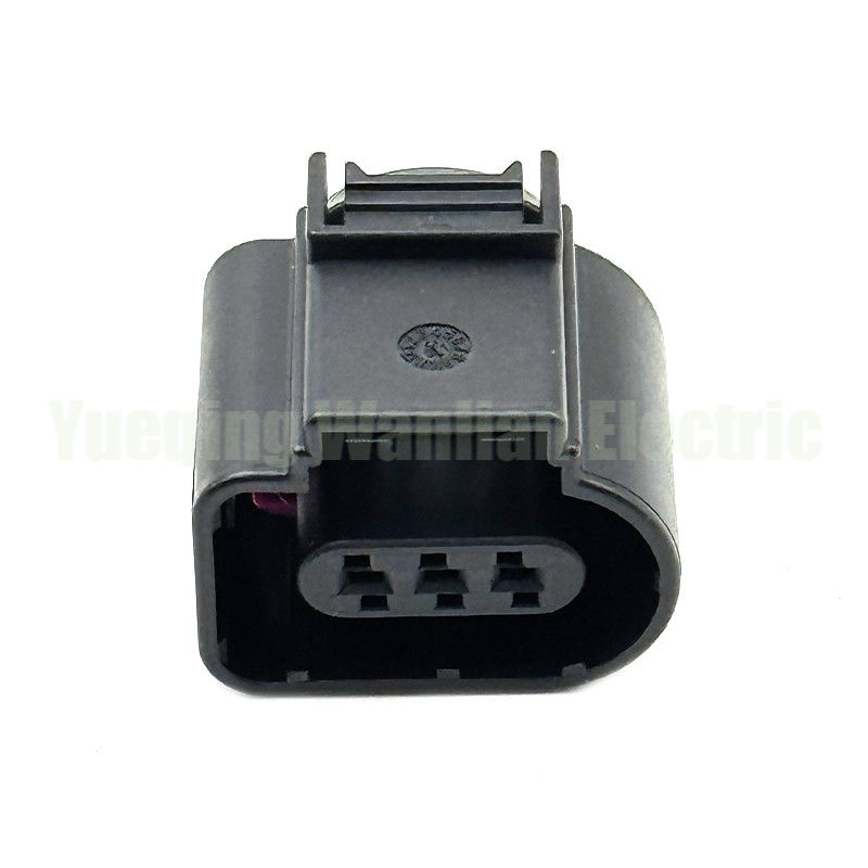 3 Pin 8K0973703 Compressor Air Conditioning Pressure Switch Intake Pressure Sensor Connector