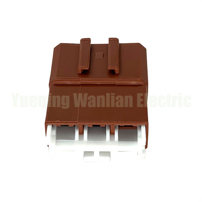 5 Pin 6098-0216 Auto Plastic Adapter Plug Electric Cable Connector  Automotive Connector